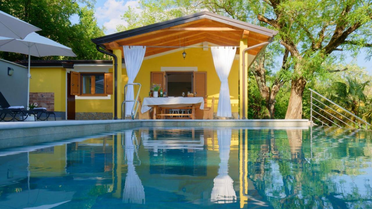 Casa Valla By Rent Istria Buzet Exterior photo