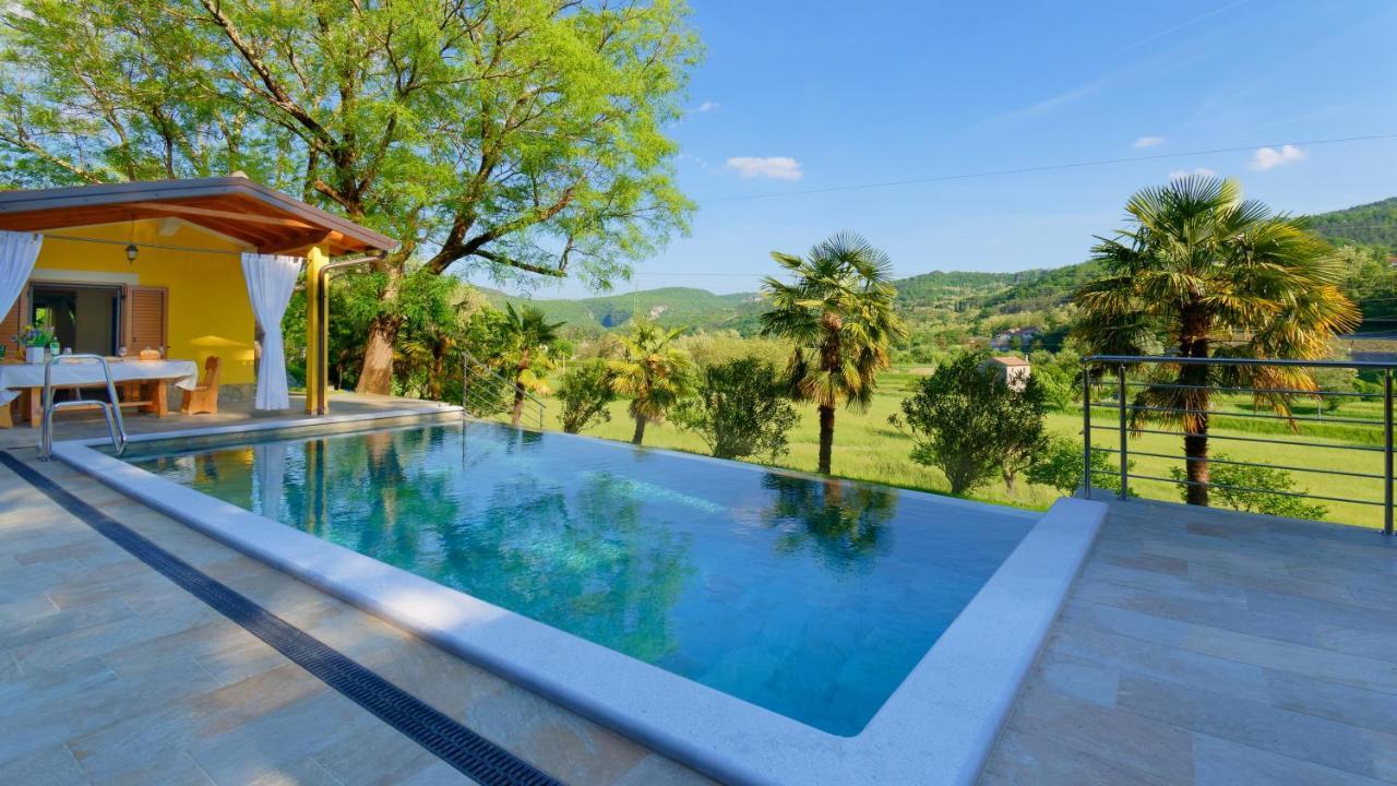 Casa Valla By Rent Istria Buzet Exterior photo
